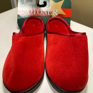 Isotoner Vibrant Red Slippers